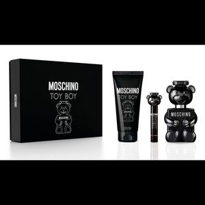 Moschino
Men's 3-Pc. Toy Boy Gift Set